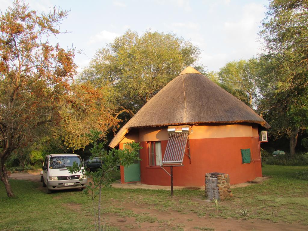 Amanzimlotzi Riverside Bush Camp Hoedspruit Buitenkant foto